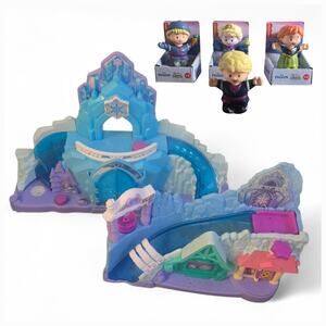Fisher Price Little People Disney's Frozen Bundle Elsa's Ice Palace + Arendelle